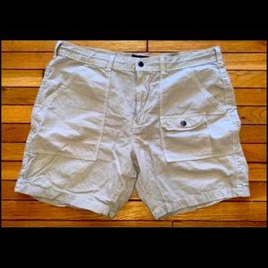 NWOT Mens American Eagle shorts
